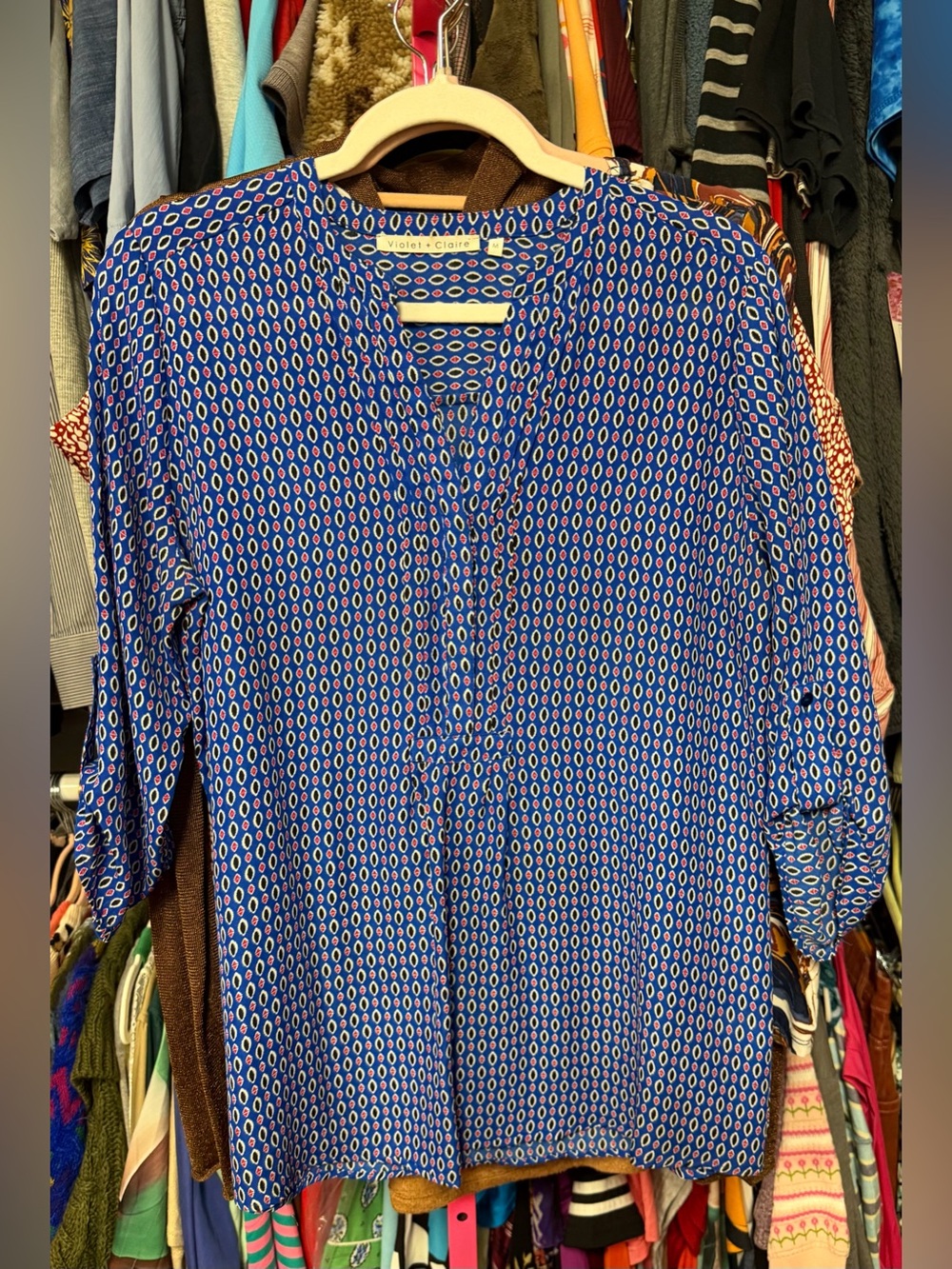 Violet + Claire women’s size Medium blouse Royal Blue V-neck Roll Up Sleeves